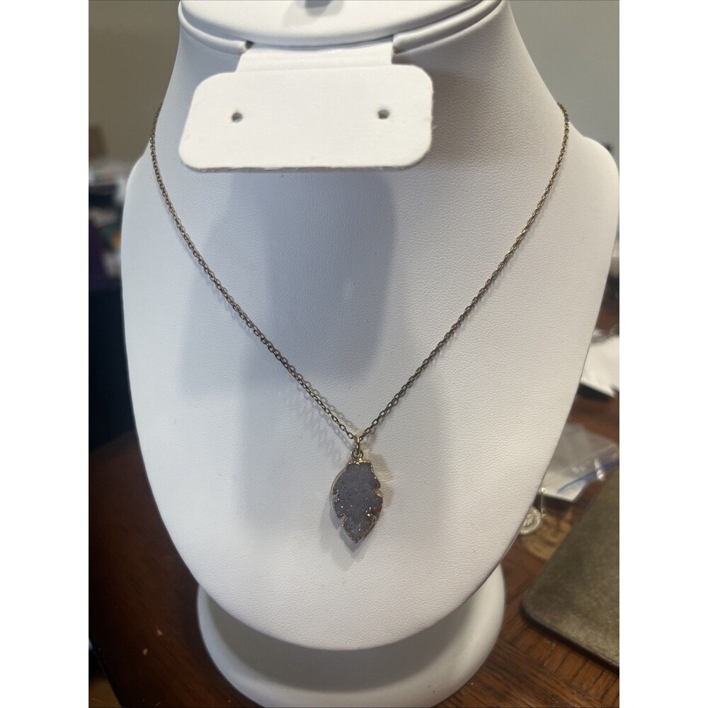 Maximal Art Druzy Leaf Necklace 15”